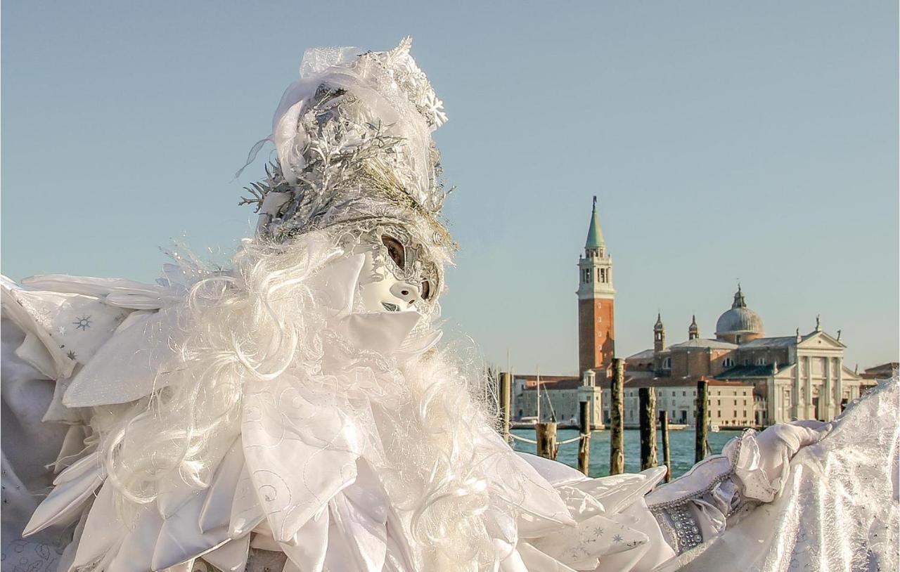 Nice Apartment In Venezia -Ve- With Wifi Exterior foto